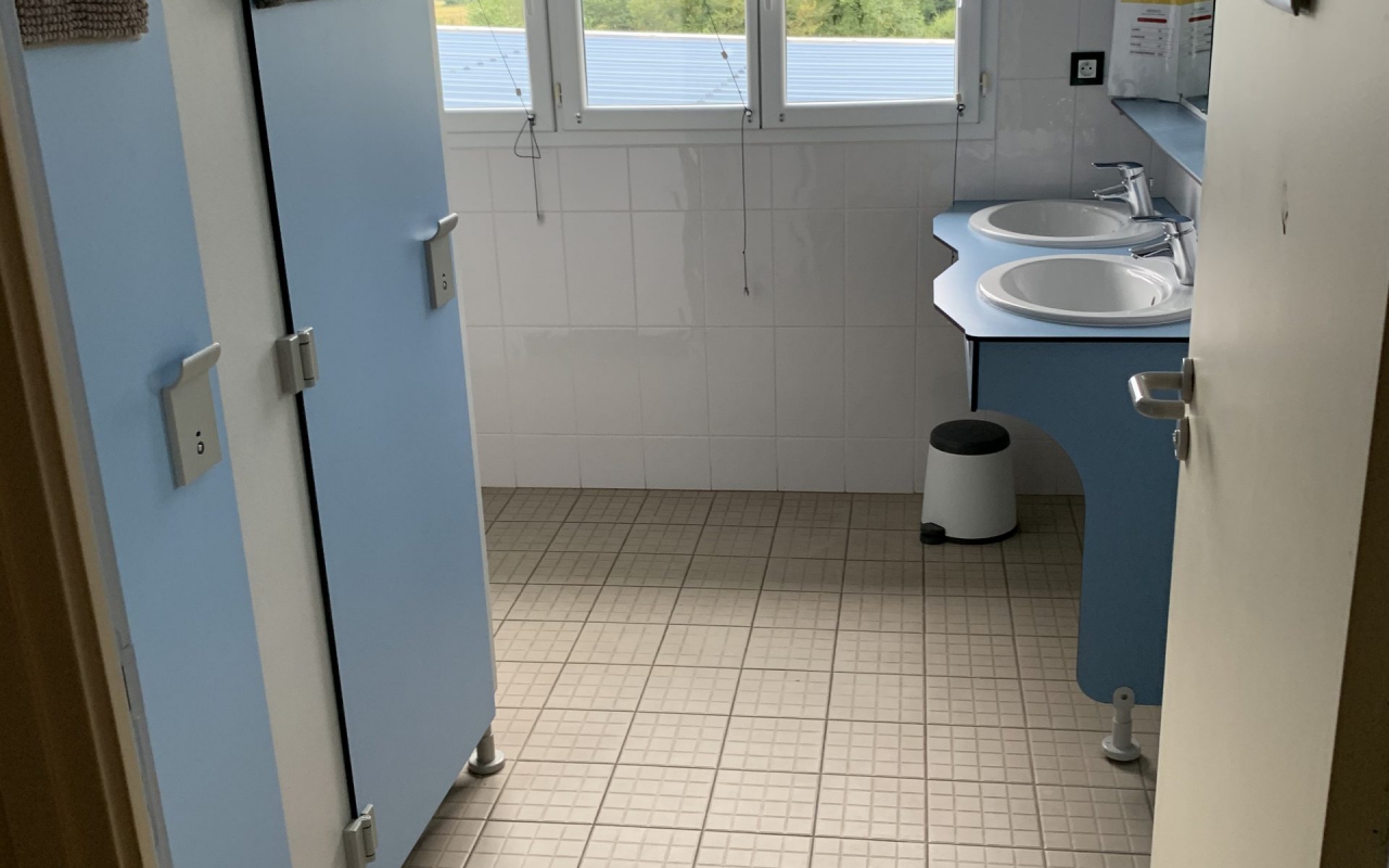 La Vadastine 09 sdb étage